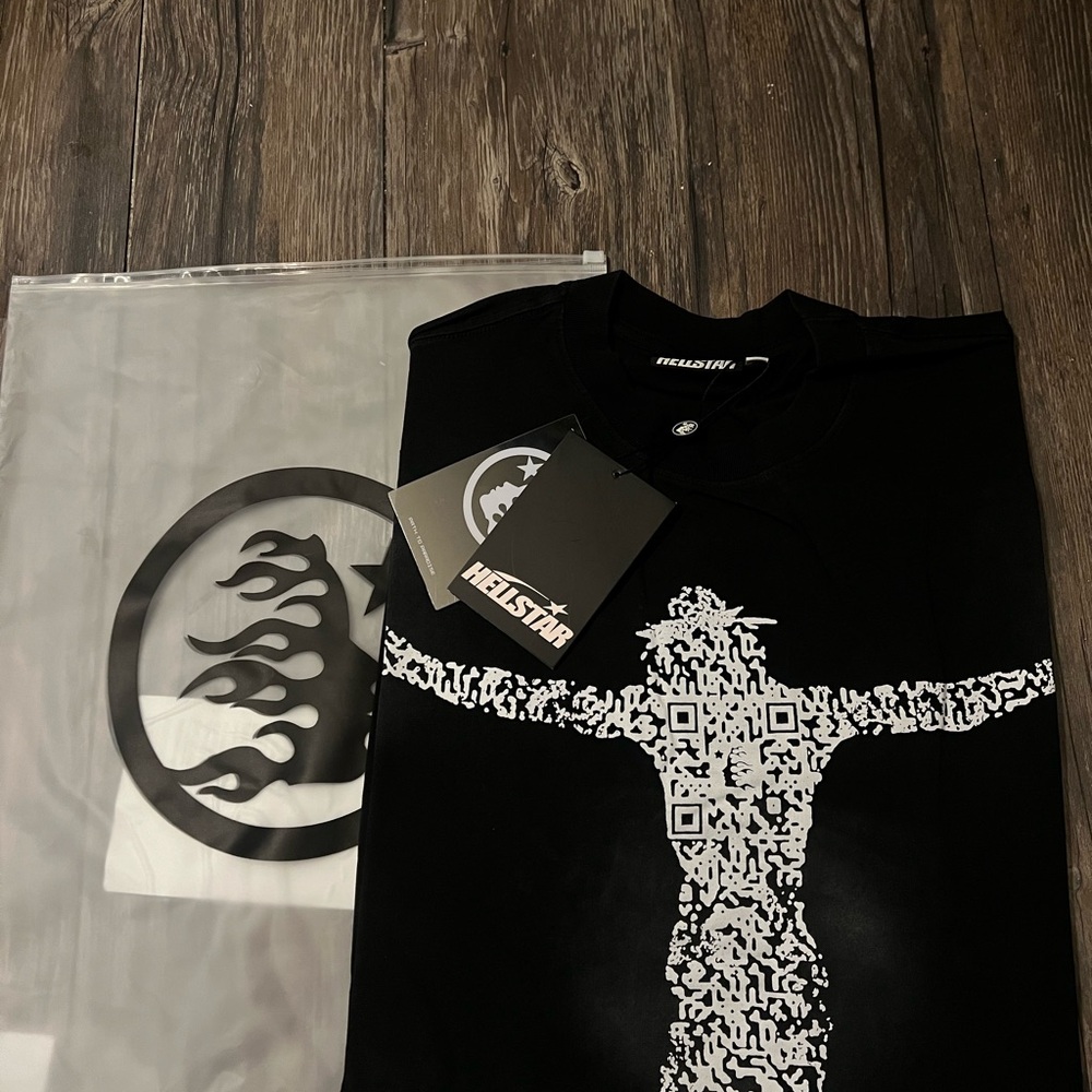 Hellstar QR Code Graphic Shirt Size L Brand New